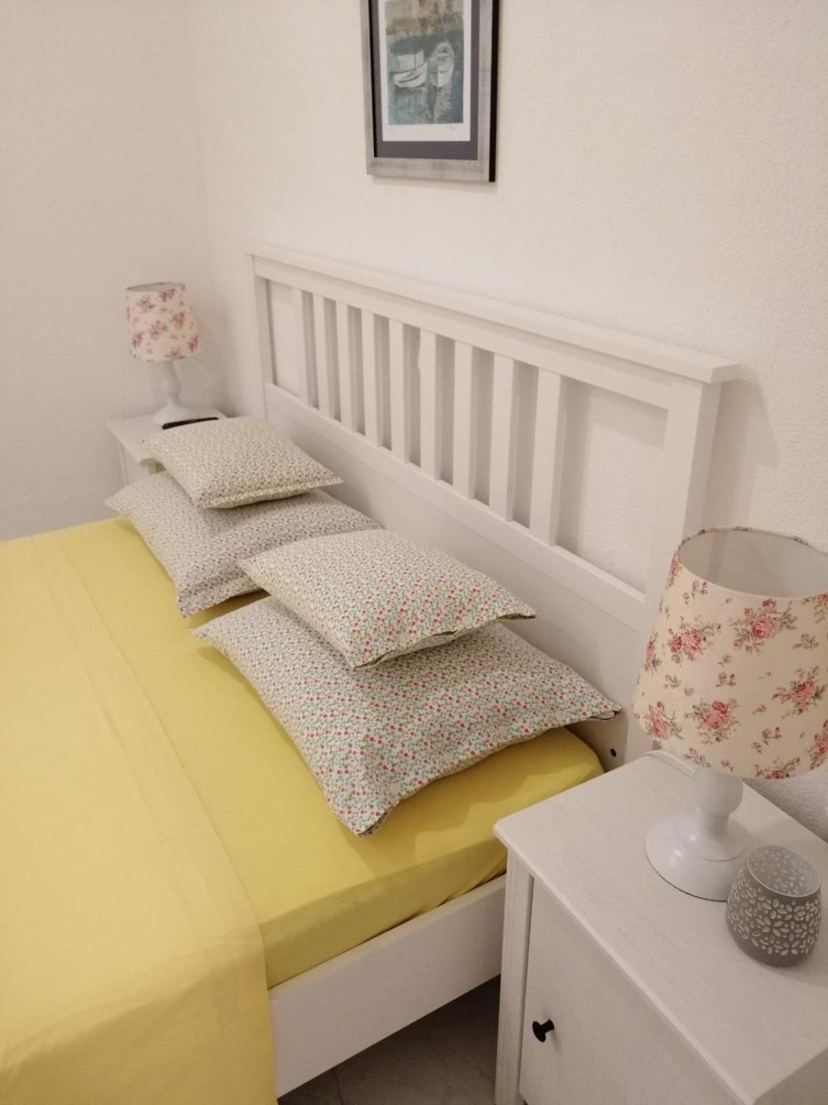 Apartment In Vis Historic Center - Mikula, Ljubica, Toma Zimmer foto